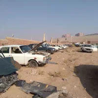 مرکز خرید خودرو های فرسوده حاج زرعی