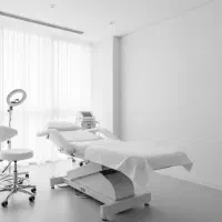 نیازمند پزشک عمومی و کارشناس تغذیه