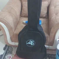 کیف گیتار تمیز اصلا استفاده نشده