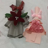 گل روبانی و گل عروس