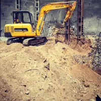 لودر بابکت بیل مکانیکی پیکور کندن باغ چاله درخت|خدمات حمل و نقل|ملایر, |دیوار