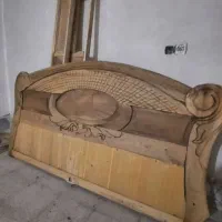 تخت خواب دونفره تمام چوب گردو جنگلی