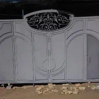 در درب پارکینگ