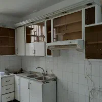 کابینت فلزی بسیار تمیز