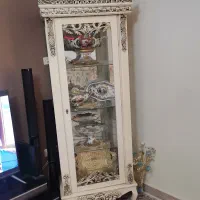 ویترین و بوفه