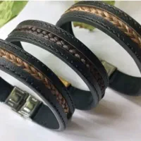 دستبند و سرکلیدی چرمی با مو