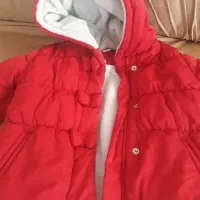 کاپشن وتعدادی لباس دخترانه