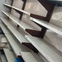 قفسه و ویترین