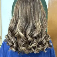 انجام خدمات بالیاژ آمبره پروتیین تراپی و کراتین|خدمات آرایشگری و زیبایی|شاهرود, |دیوار