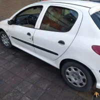 206تیپ پنج بدون رنگ کمی لیسه دارد|خودرو سواری و وانت|رشت, توشیبا|دیوار