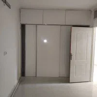 ۹۵ متری پارکینگ دار طبقه اول کوچه اداره برق|اجارهٔ آپارتمان|رباط‌کریم, رباط‌کریم|دیوار