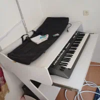 میز کامپیوترو ارگ