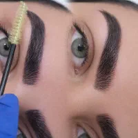 انجام خدمات آرایش دائم صورت