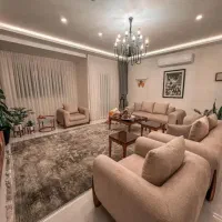 70-متر-زیر-قیمت-سالن-پرده-خور-غرق-نور