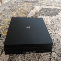 PS4 PRO در حد نو