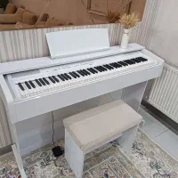 پیانو یاماها p115