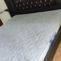 تخت دونفره