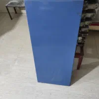 ویترین  وقفسه ایستاده