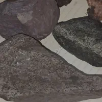 تعدادی سنگ با سختی ۵ الی ۸ و یه نگین گوهر|جواهرات|تهران, امیریه|دیوار