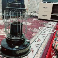 یک چراغ سولان در حد نو