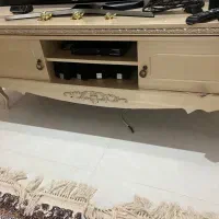 میز تی وی تلویزیون در حد نو