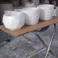 کار در لالجین نیروی تراش شستشو خانوم و اقا
