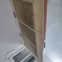 هود بیمکث|هود|تهران, فلسطین (میدان انقلاب)|دیوار