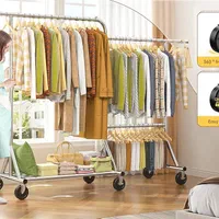 دکوراسیون لباس فروشی استند آویز رگالیته