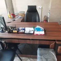 میز مدیریت و مشاور وکیوم ،، صندلی چرج دار وانتظار