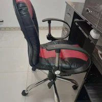 میز کامپیوتر درحد نو