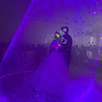 دی جی حرفه ای با تجهیزات کامل نورپردازی مراسم