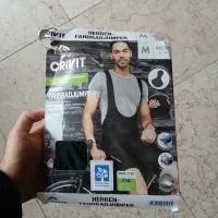 انواع لوازم ورزشی و دوچرخه سواری (کلاه،عینک،لباس)