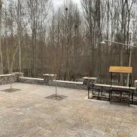 اجاره ویلا 2200 متری لب اب باغبهادران|اجارهٔ خانه و ویلا|باغ بهادران, |دیوار