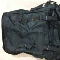 کوله پشتی مشکی بزرگ|کیف، کفش، کمربند|قم, امامزاده ابراهیم|دیوار