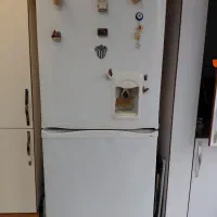 یخچال فریزر بوست