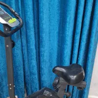 دوچرخه ثابت ورزشی