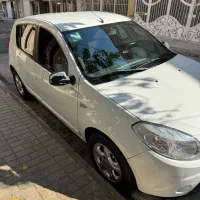 ساندرو اتومات مدل ۹۶|خودرو سواری و وانت|مشهد, چهارچشمه|دیوار