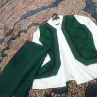 لباس یلدایی شیک و در حد نو