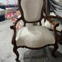 *تعمیرات مبلمان کلاسیک و راحتی*|مبلمان خانگی و میز عسلی|شاندیز, |دیوار