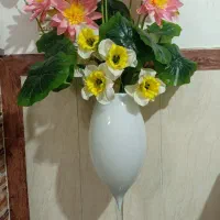 گلدان و گل مصنوعی خارجی