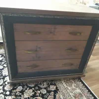 دلاور|جاکفشی، کمد، دراور|مشهد, چهارچشمه|دیوار