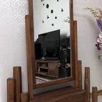 آینه وشمعدون چوبی