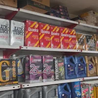 نیازمند کارگر اپارتی تعویض روغنی سبک