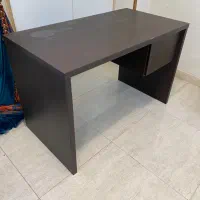 میز تحریر از برند خوب با کشو