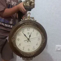 ساعت دیواری
