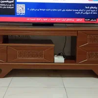 میز تلویزیون .فرش. کنسول.