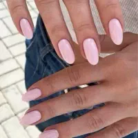 تخفیف  ویژه کاشت ناخن