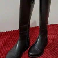 بوت بلند زنانه کاملا نو بفروش میرسد