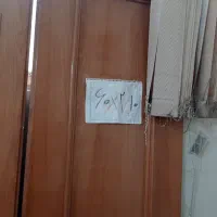 در اتاق و در کمد دیواری عمده