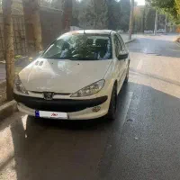 ۲۰۶ تیپ ۶ تمیز در حد ۱۴۰۰ موتور tu5 اتومات